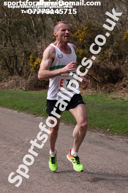 Senior mens 12 Stage Relay, ERRA 12 and 6 Stage Relays, Sutton Coldfield. Photo: David T. Hewitson/Sports for All Pics